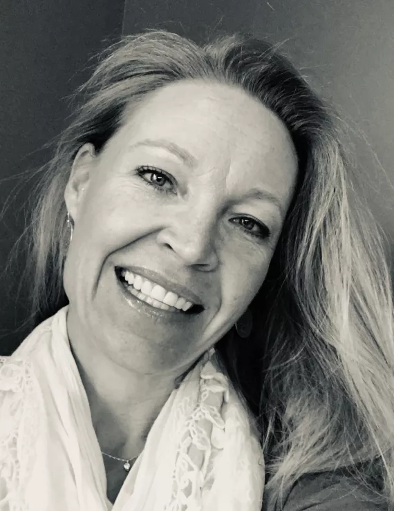 Photo of Meriwether-Archer Burch, IFS therapist in Denver