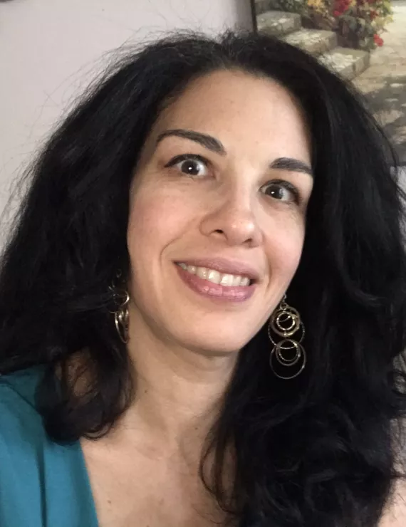 Photo of Messina Beatriz, IFS therapist in Allentown