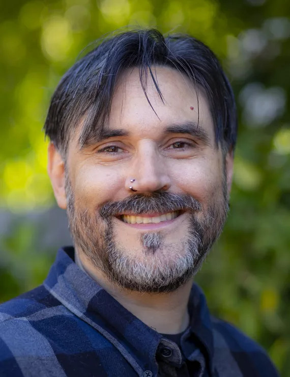 Photo of Moresi Scott, IFS therapist in San Francisco