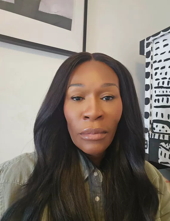 Photo of NWANKWO IFEATU, IFS therapist in Vancouver