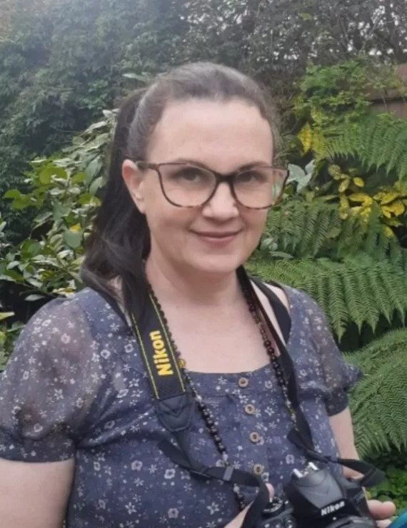 Photo of Owen Sarah, IFS therapist in Canberra