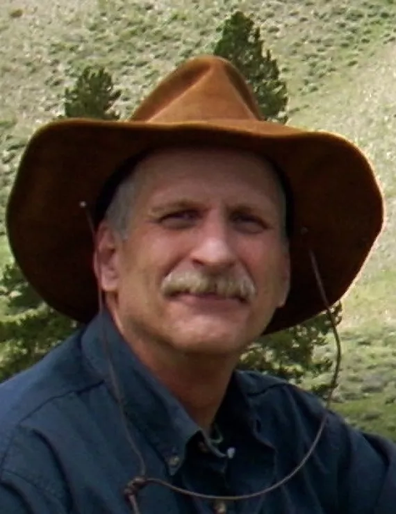 Photo of Palmer John, IFS therapist in Austin