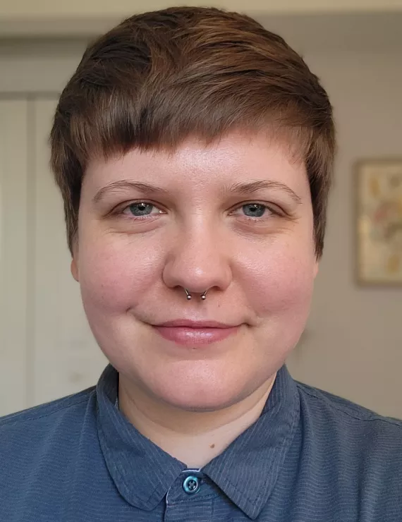 Photo of Peck Hannah, IFS therapist in Toronto