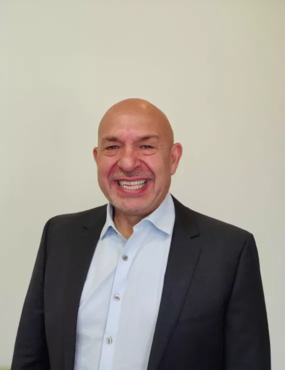 Photo of Petro Sameer, IFS therapist in Austin