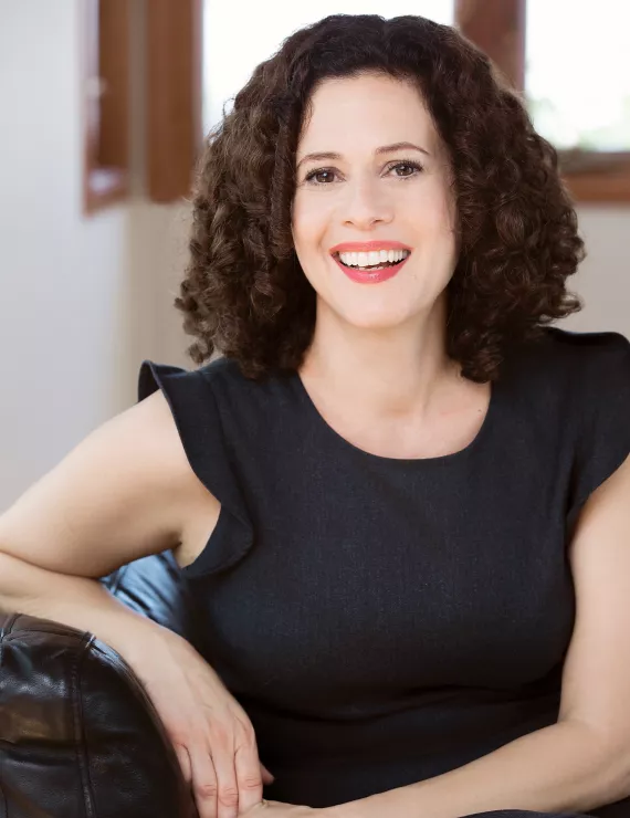 Photo of Polcino Ruth, IFS therapist in Glendale