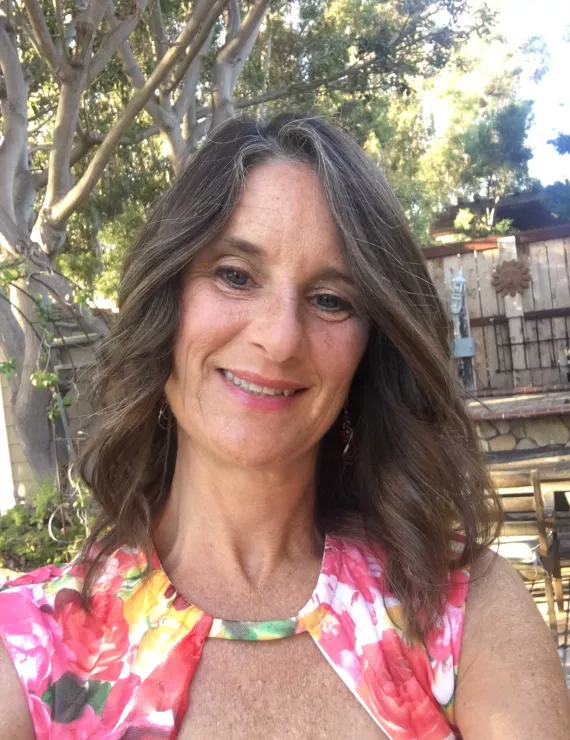 Photo of Pound Gretchen, IFS therapist in San Diego