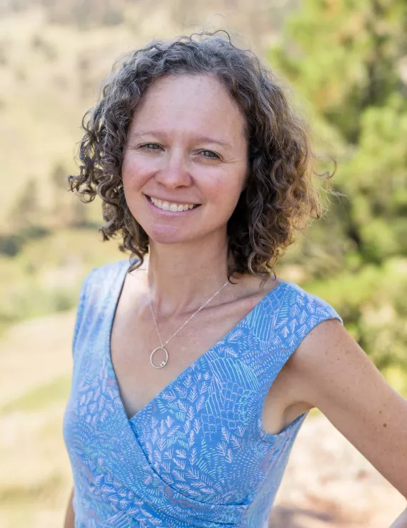 Photo of Prairie Annemarie, IFS therapist in Boulder