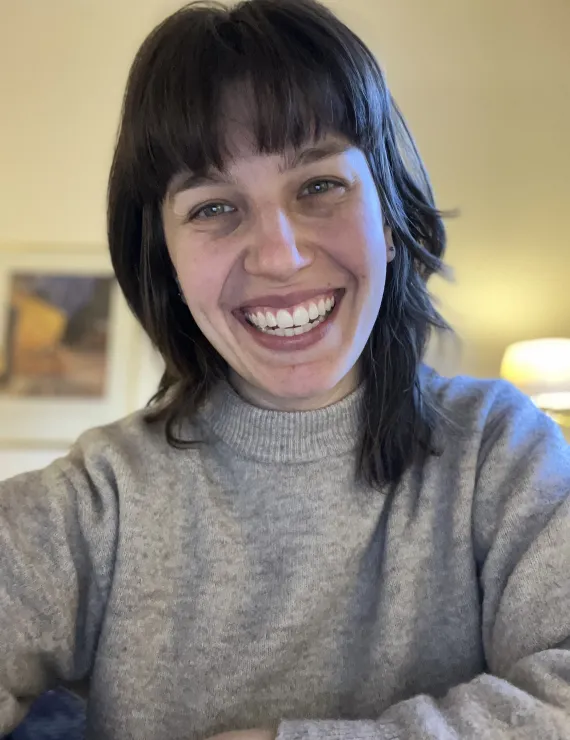 Photo of Rabin Maddie, IFS therapist in Philadelphia