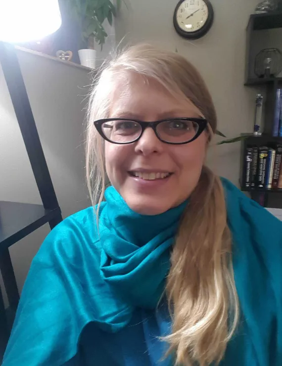Photo of Roberts Martha, IFS therapist in Ottawa