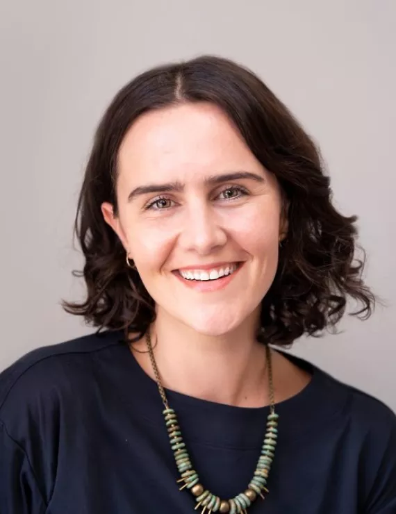 Photo of Roth Nat, IFS therapist in Denver