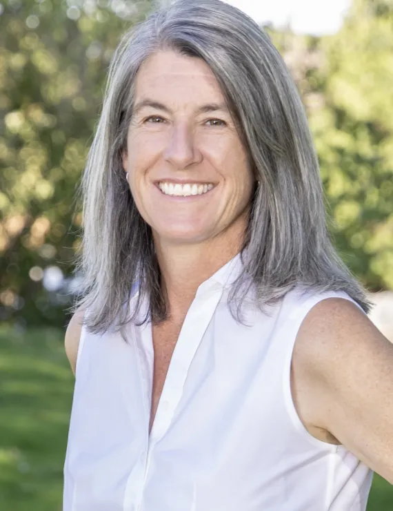 Photo of Sellers Suzanne, IFS therapist in Denver