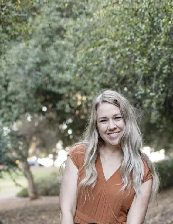 Photo of Sherwood Heather, IFS therapist in San Diego