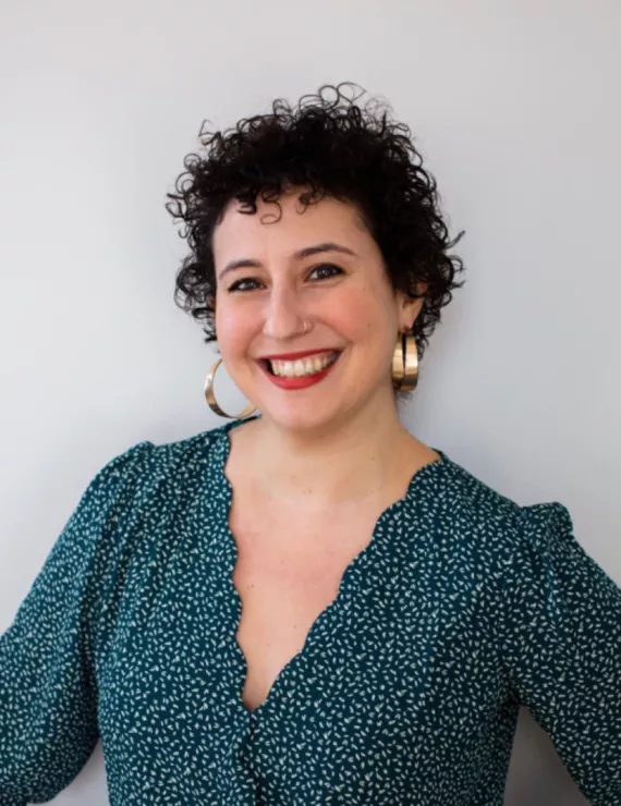 Photo of Silverstein Kira, IFS therapist in Chicago