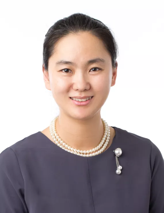 Photo of Song Kyung Hwa, IFS therapist in Seoul