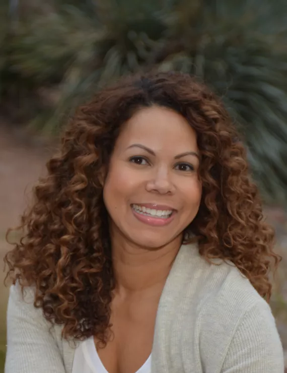 Photo of Stern Jasmine, IFS therapist in Las Vegas