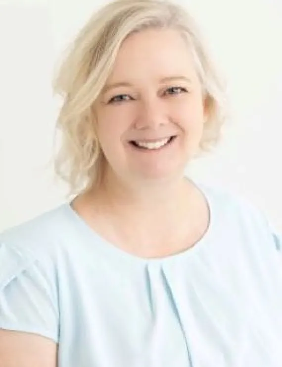 Photo of Stout DeLayna, IFS therapist in Washington