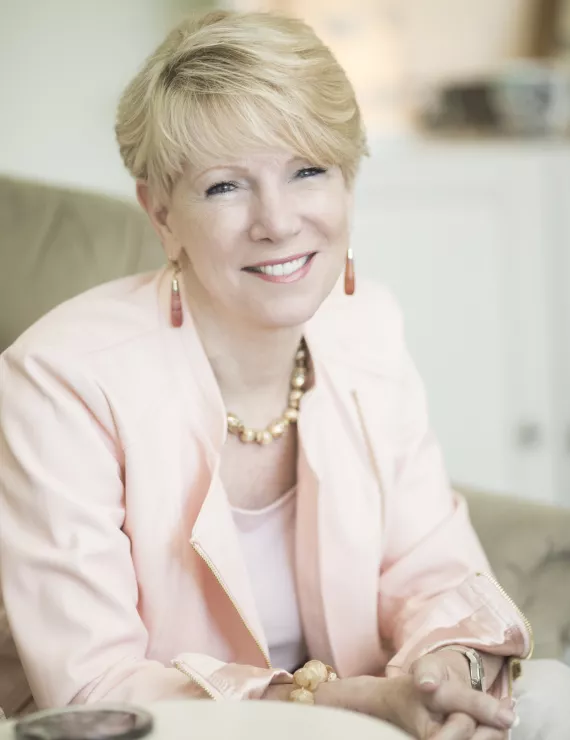 Photo of Sturges Rebecca, IFS therapist in Sacramento