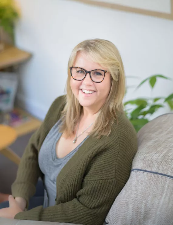 Photo of Svaeren Siri, IFS therapist in Catonsville