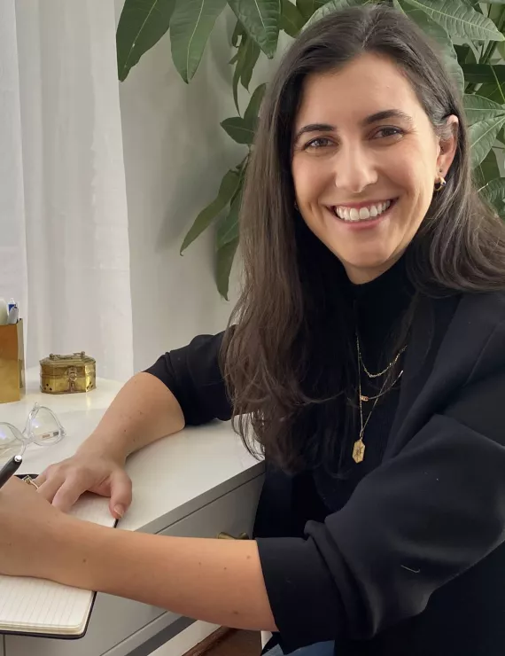 Photo of Torn Carrie, IFS therapist in Charlotte