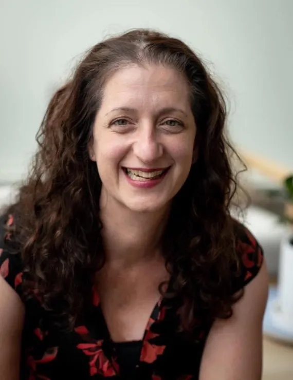 Photo of Tsoupas Jenny, IFS therapist in Fitzroy North