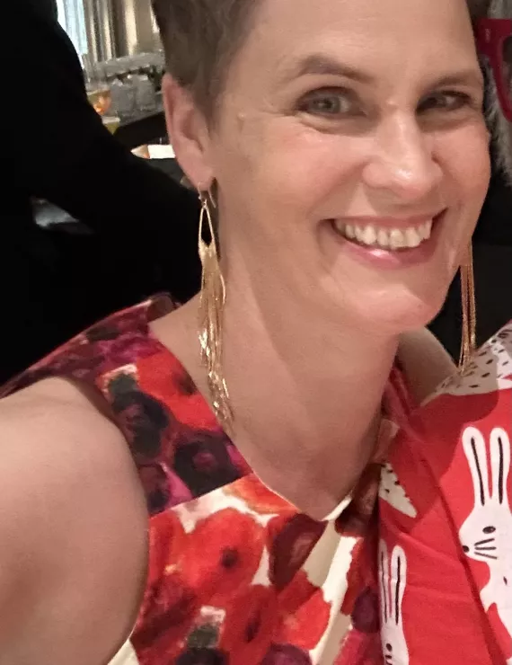 Photo of Unger Nina, IFS therapist in Sacramento