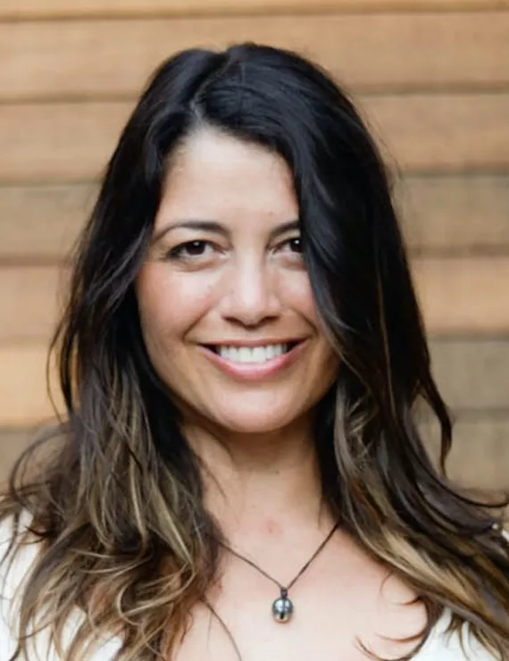 Photo of Verzone Ana, IFS therapist in Anchorage